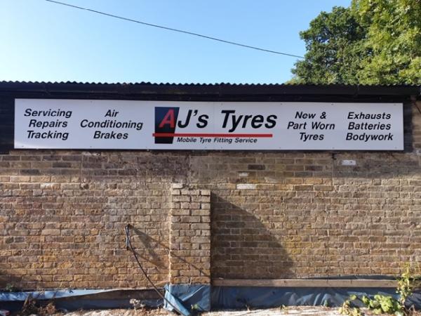 Aj's Tyres