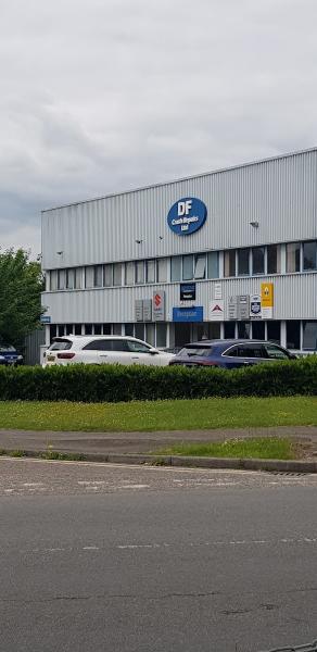 DF Crash Repairs Ltd