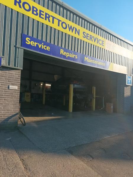 Roberttown Service Station