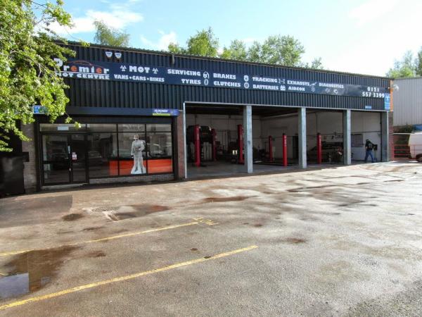 Premier Mot Service Centre (Tipton)