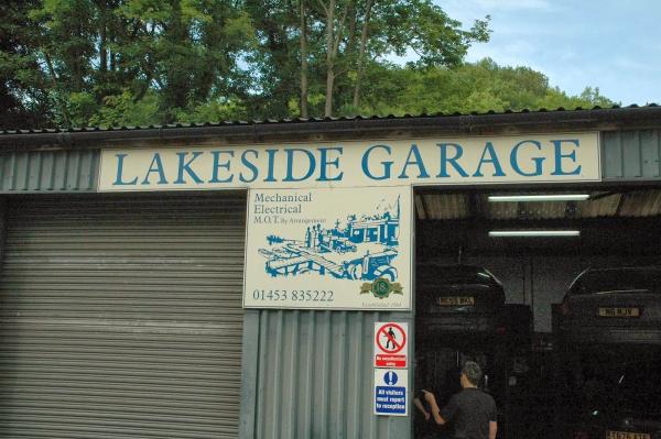 Lakeside Garage