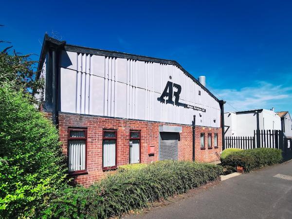 A & R Motor Services Ltd