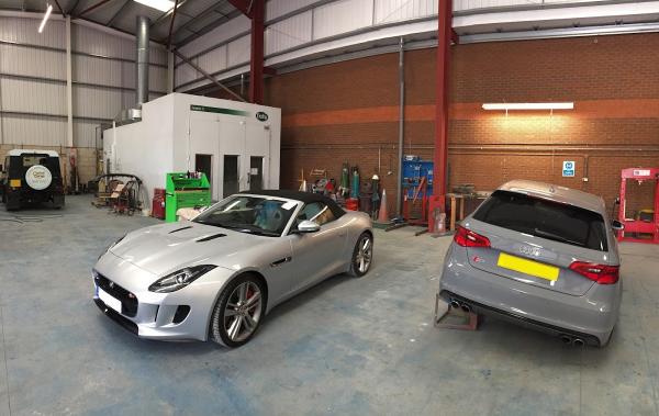 Central Garage Bodyshop Service & MOT Centre