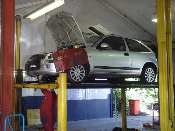 Hilltop Garage Services