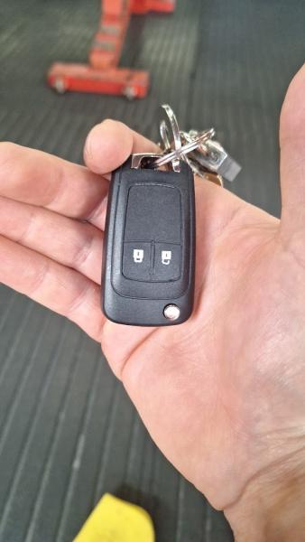 A2 Car Keys