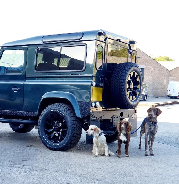 Broad Lane Land Rovers