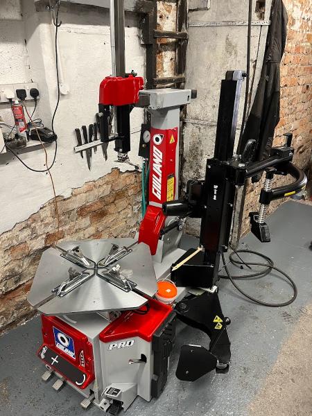 Moore Street Tyres Ltd