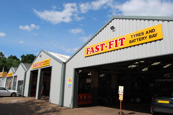 Fast-Fit Tyres & Exhausts