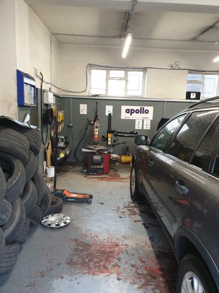 Expert Tyres & Autocare (Mobile Tyres & Servicing)
