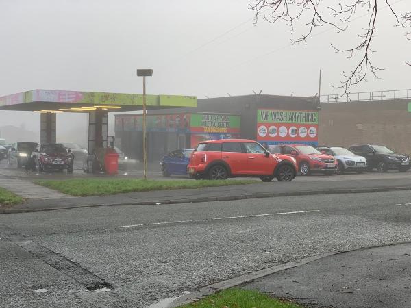 Dan Hand Car Wash