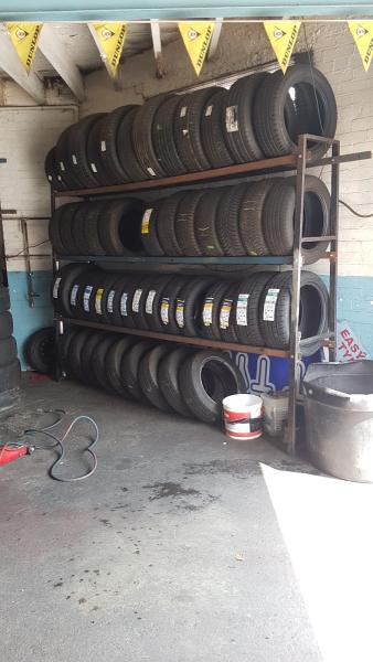 Easy Fit Tyres