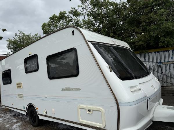 Rainbow Hand Car Wash