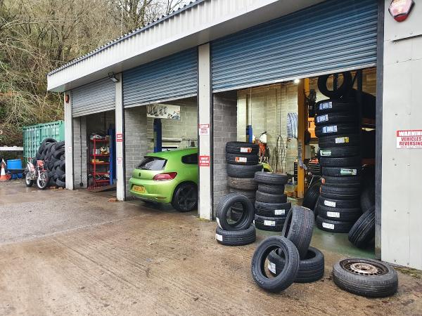 Ebbw Vale Tyres