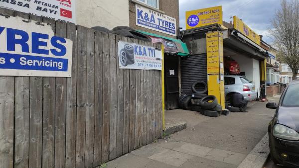 K & A Tyres Enfield