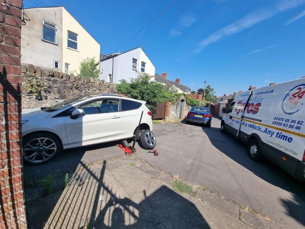 1st Response Tyres Mobile Fitting and Repair Cardiff