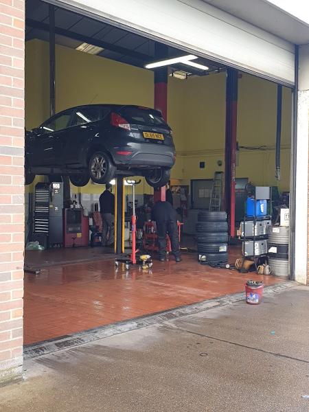 Poulton Service and Exhaust Centre Ltd