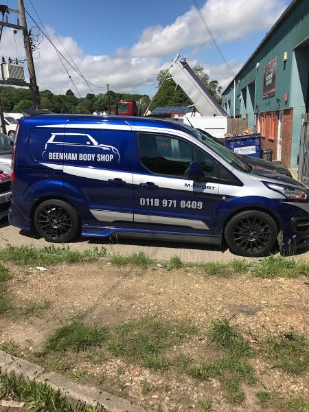 Beenham Body Shop