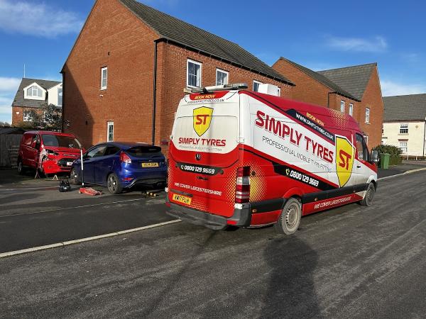 Simply Tyres Mobile Tyre Fitting Leicestershire