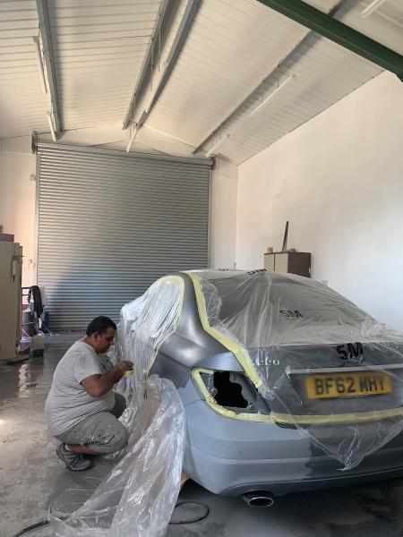 B & S Car Body Repairs Ipswich