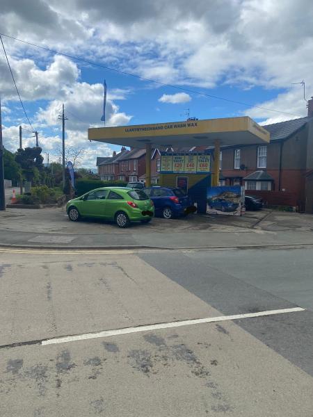 Llanymynech Hand Car Wash Wax