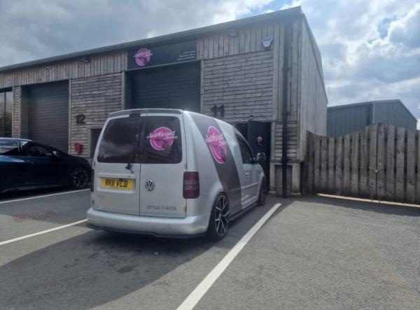 Autocorrect Detailing