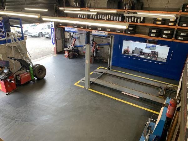 Wotton Tyre & Exhaust Centre Ltd