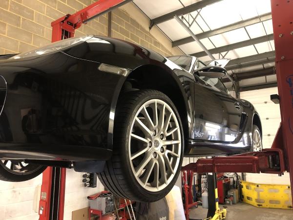Larkins Automotive Services