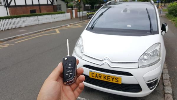 Herts and London Car Keys