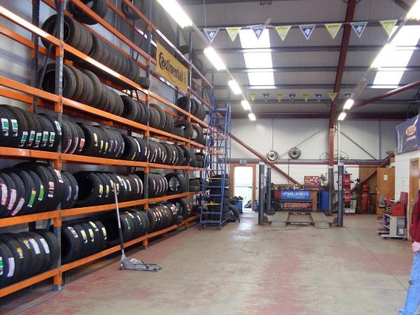 Clydesmill Tyres