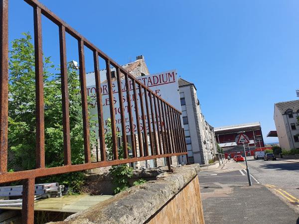 Pittodrie Car Stadium