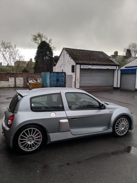 Dryclough Lane Garage