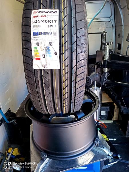 Diamond Tyres Mobile Tyre Fitting