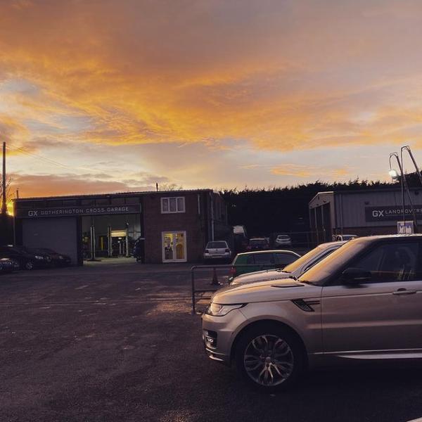 Gotherington Cross Garage & GX Landrovers