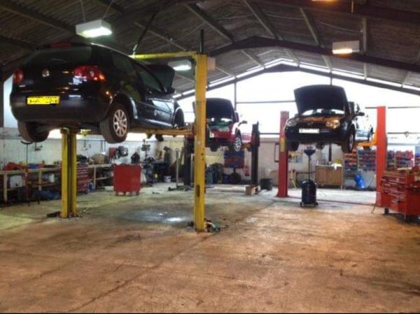 Edwards Auto Services