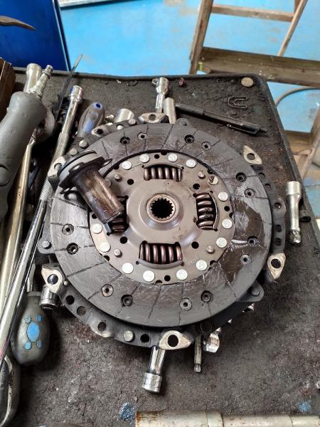Westham Motors Clutch Fitting Centre