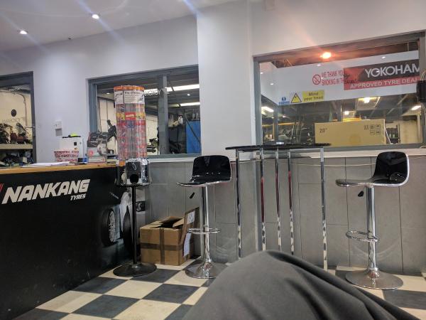 Chase Tyres Autocentres