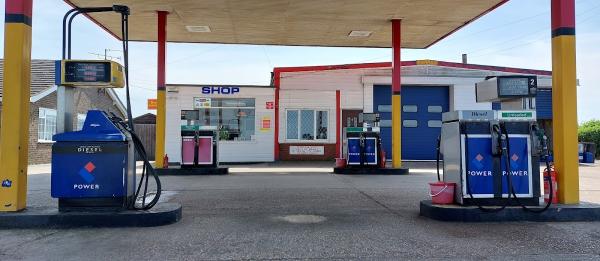 Kirkstead Bridge Garage