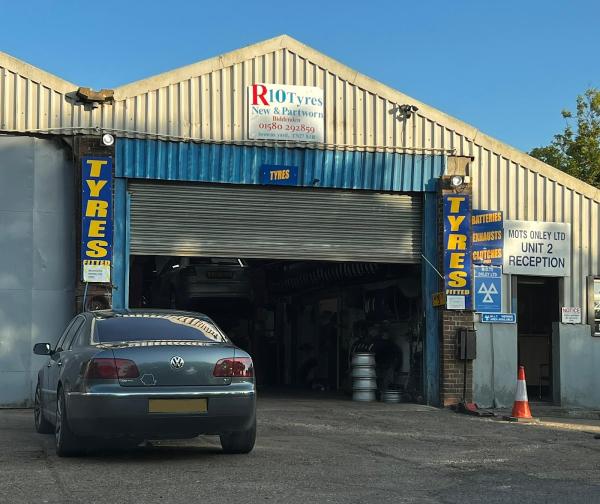 R10 Tyres and Service Biddenden