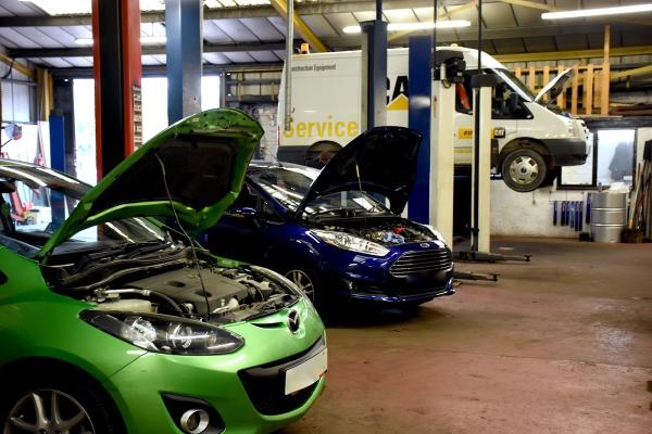 Buxton Car Centre Service & Repairs