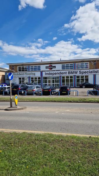 Grosvenor Motor Company BMW Specialist