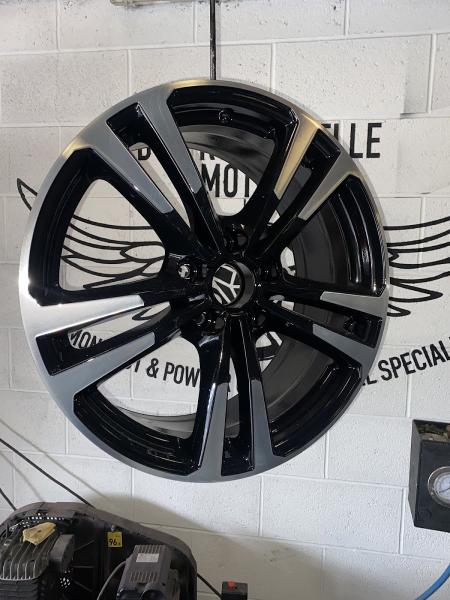 Diamond Cut Alloy Wheel Specialists