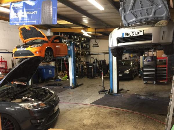 Triple 'S' Clutch & Tyre Specialists