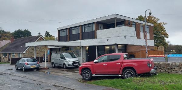 Englands Garage Workshop