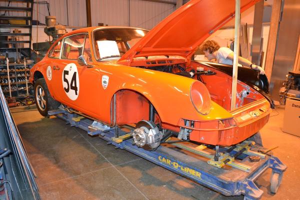 Hilltop Motors