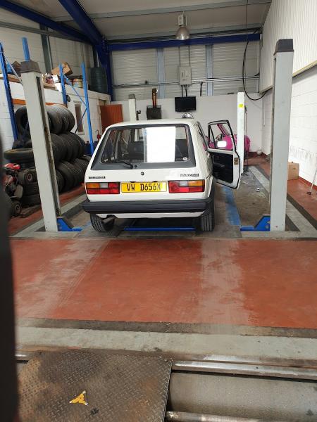 Alan's MOT Centre