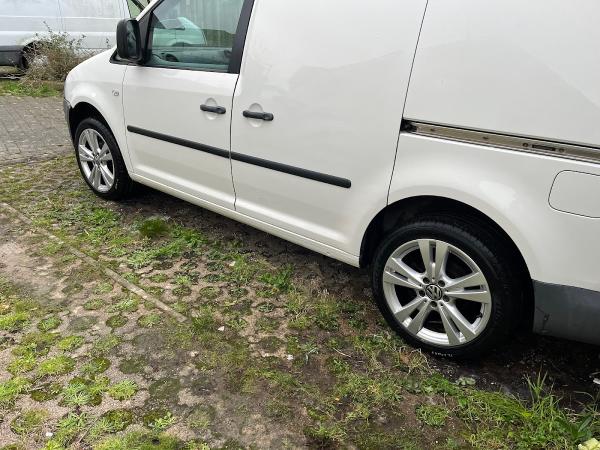 VW Breakers (Volkswagen Breakers)