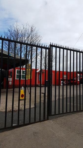 Lockleaze Hand Car Wash