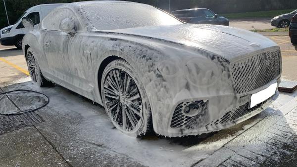 Acamadi Valeting & Detailing Services