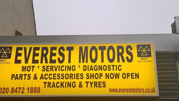 Everest Motors